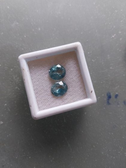 ฟ้า พอยเพทาย