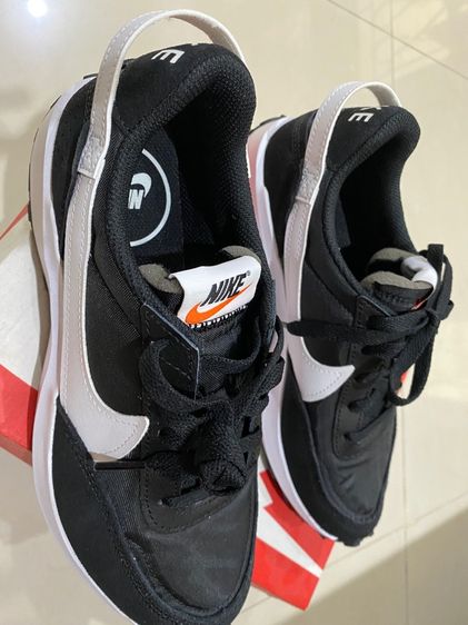 รองเท้า Nike Waffle Debut ไซส์ 39 รูปที่ 5