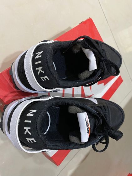 รองเท้า Nike Waffle Debut ไซส์ 39 รูปที่ 3