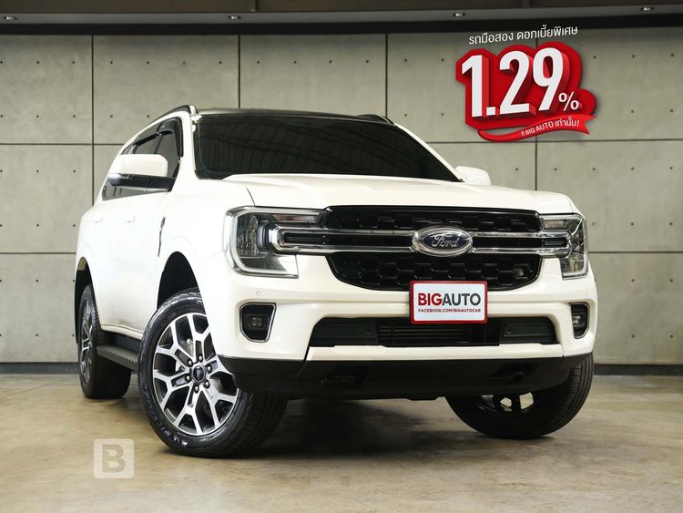 รถ Ford Everest 2.0 Trend สี ขาว