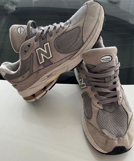 รองเท้าผ้าใบ ผ้าใบ UK 8.5 | EU 42 2/3 | US 10 ขายถูก  New Balance 2002RC สีน้ำตาลเข้ม วินเทจ Size 42.5-270cm สภาพสวย ของแท้