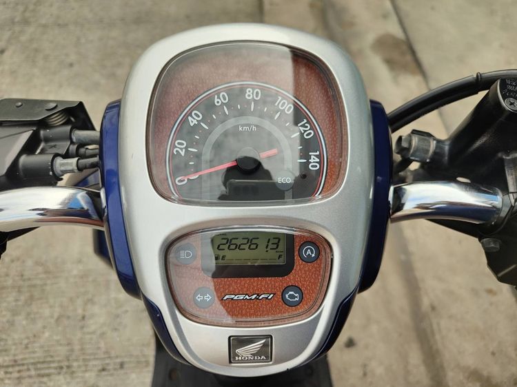 🛵ยังไงก็ขาย SCOOPY-i ปี 60 เครื่องดี สีสวย สตาร์ทมือ เล่มชุดโอนครบ+เปลี่ยนถ่ายน้ำมันเครื่องฟรี ส่งฟรี30 ก.ม รูปที่ 9