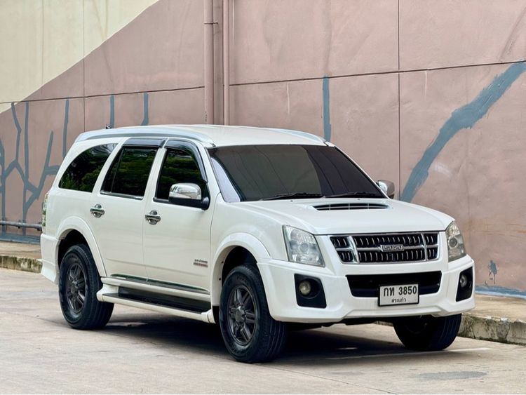 Isuzu MU-7 2011 3.0 Choiz Utility-car ดีเซล ไม่ติดแก๊ส เกียร์อัตโนมัติ ขาว