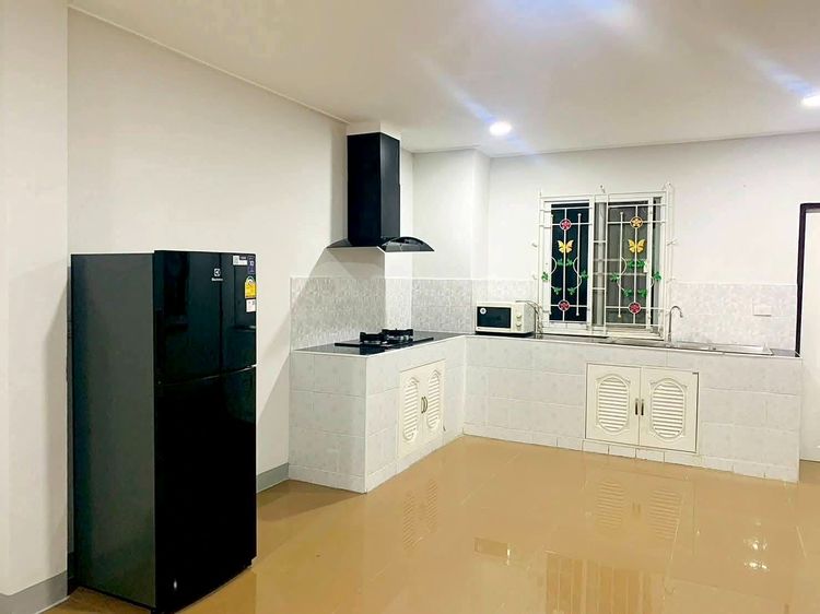 ตกแต่งครบ ปล่อยเช่า บ้านเดี่ยว 2 ชั้น ใจกลาง บ่อวิน สะพานสี่ เยื้อง DOHOME  โครงการ หมู่บ้านวอเตอไซส์ บ่อวิน สะพานสี่ รูปที่ 4