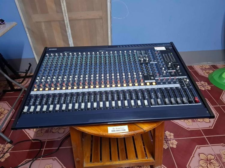 YAMAHA MG24 16 FX