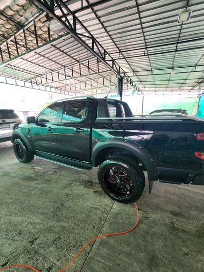 Ford Ranger 2023 2.0 Bi-Turbo 4WD Wildtrak Pickup ดีเซล ไม่ติดแก๊ส เกียร์อัตโนมัติ ดำ รูปที่ 4