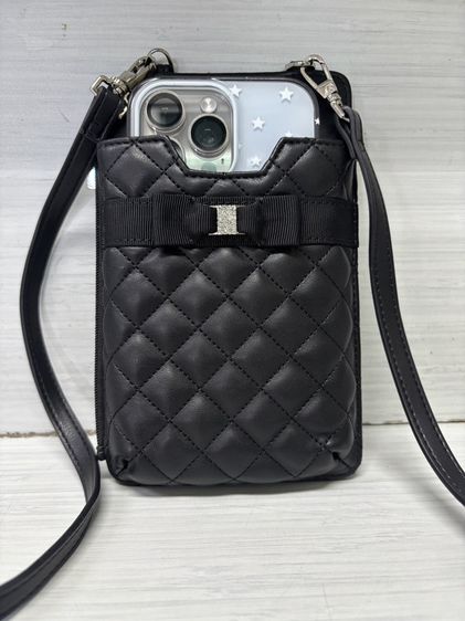 กระเป๋าใส่โทรศัพท์ TO BE CHIC Quilted Smartphone Pochette แบรนด์หรูญี่ปุ่น สีดำ มีช่องใส่บัตรและเหรียญ สะพายข้างได้ รูปที่ 2