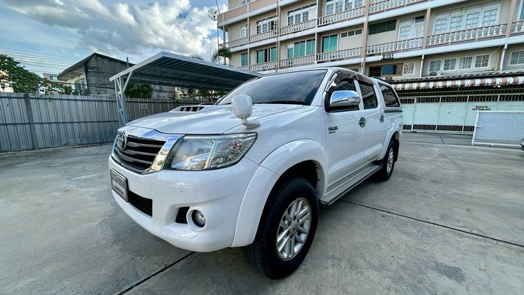Toyota Hilux Vigo Champ 2013 Double Cab 2.5 E VNT Prerunner Pickup ดีเซล เกียร์อัตโนมัติ ขาว รูปที่ 3