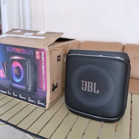 ขายด่วน!! JBL PartyBox Encore 2 พร้อมไมค์ไร้สาย 2 ตัว สภาพใหม่มาก อุปกรณ์ครบ พร้อมกล่อง