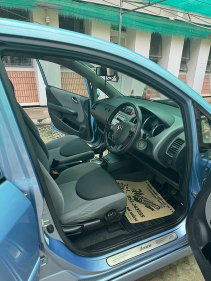 รถ Honda Jazz 1.5 E i-DSi สี ฟ้า