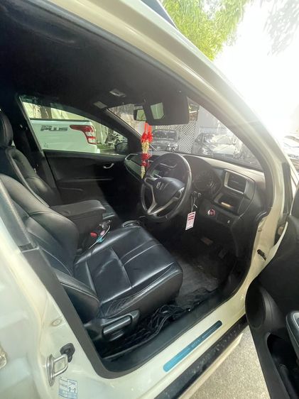 Honda BR-V 2016 1.5 SV Utility-car เบนซิน ไม่ติดแก๊ส เกียร์อัตโนมัติ ขาว รูปที่ 4