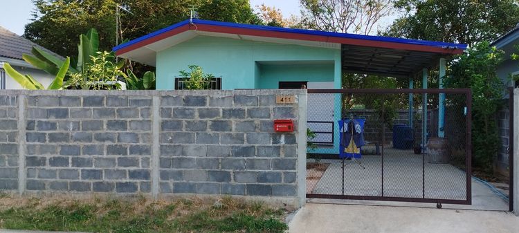 มีบางส่วน 2025 ขายบ้านเดี่ยวชั้นเดียว มือสอง แสนสุข วารินชำราบ อายุปีกว่าๆ บนที่ดิน 50.3 ตรว ขายราคาทุน ราคา 1.1ล้านบาท รูปที่ 2