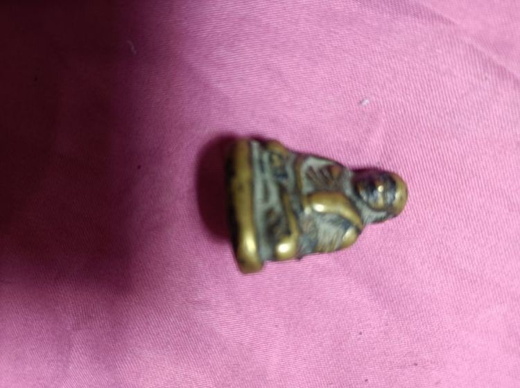 amulet รูปที่ 2