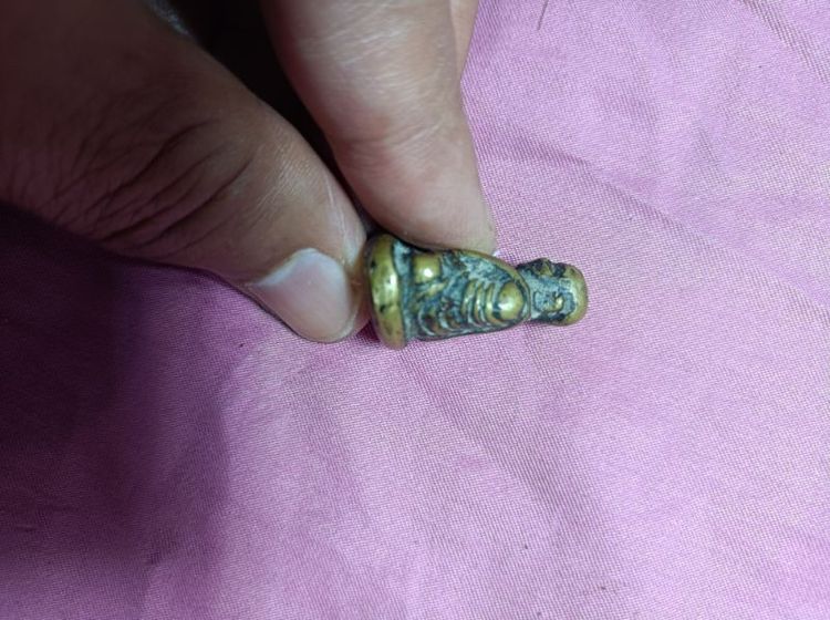 amulet รูปที่ 3
