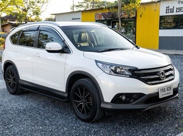 รถ Honda CR-V 2.0 E 4WD สี ขาว