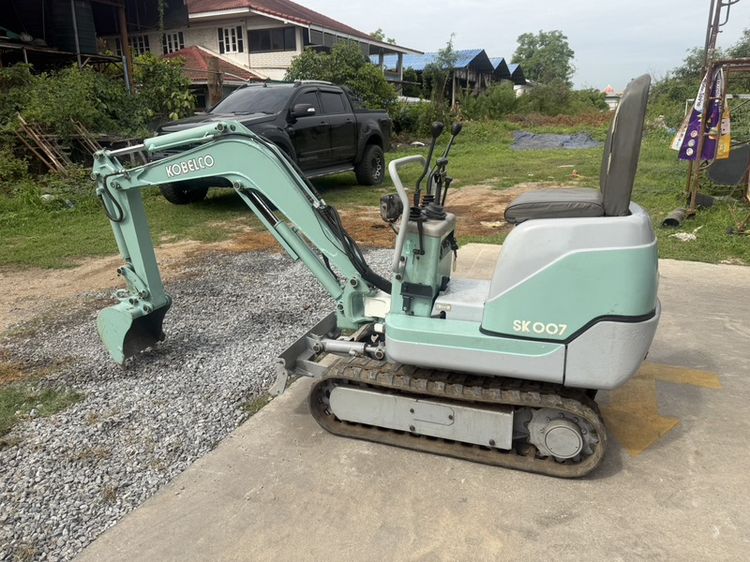KOBELCO SK007