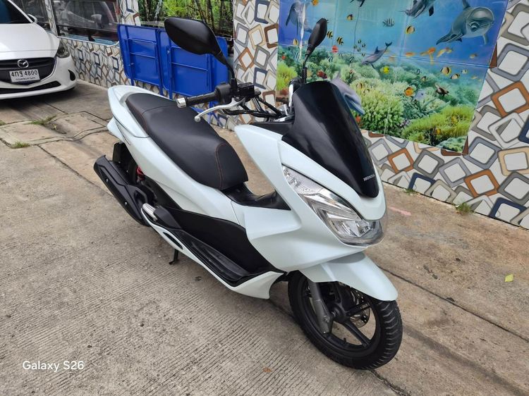 🛵ยังไงก็ขาย PCX 150 ปี 57 เครื่องดี สีสวย สตาร์ทมือ กุญแจรีโมท เล่มชุดโอนครบ+เปลี่ยนถ่ายน้ำมันเครื่องฟรี ส่งฟรี30 ก.ม รูปที่ 5