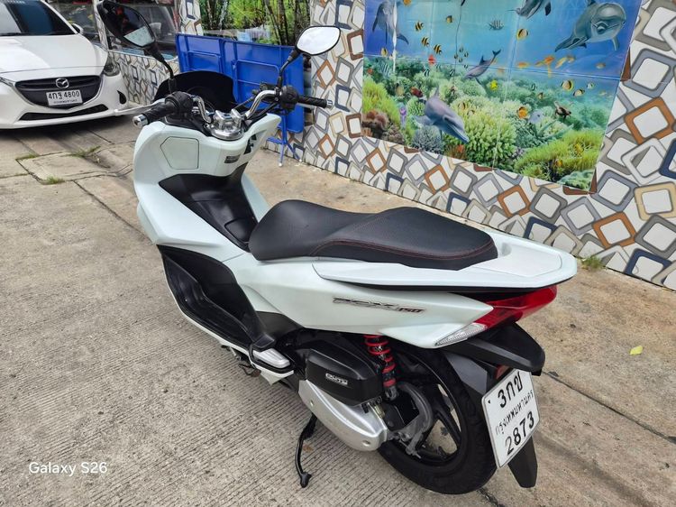 🛵ยังไงก็ขาย PCX 150 ปี 57 เครื่องดี สีสวย สตาร์ทมือ กุญแจรีโมท เล่มชุดโอนครบ+เปลี่ยนถ่ายน้ำมันเครื่องฟรี ส่งฟรี30 ก.ม รูปที่ 7