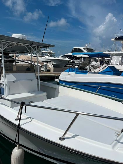 Robalo 2520 CENTER CONSOLE FISHING BOAT  รูปที่ 4