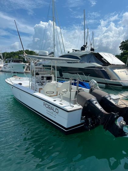 Robalo 2520 CENTER CONSOLE FISHING BOAT  รูปที่ 2