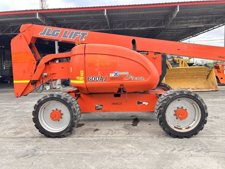 ขายรถกระเช้าบูม JLG  รุ่น 600AJ ความสูง 18.3 เมตร รถเก่านอก รูปที่ 3