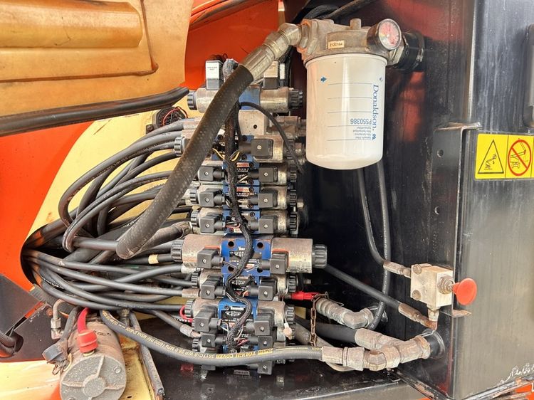 ขายรถกระเช้าบูม JLG  รุ่น 600AJ ความสูง 18.3 เมตร รถเก่านอก รูปที่ 11