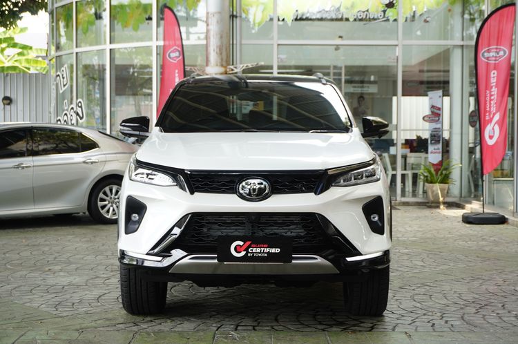 Toyota Fortuner 2025 2.4 Legender Utility-car ดีเซล ไม่ติดแก๊ส เกียร์อัตโนมัติ ขาว รูปที่ 2
