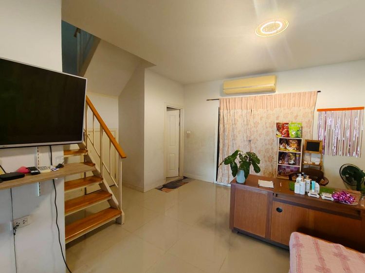 Areeya Property ไม่มี 2012 ขาย ทาวน์เฮาส์ มบ. เดอะคัลเลอร์ รังสิต-คลองสี่ อยู่ต้นโครงการ ถนนเมน ค้าขายได้ รูปที่ 3