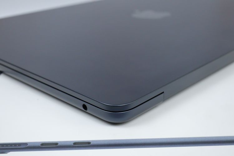 MacBook Air M2 15" 8.512GB  รูปที่ 9