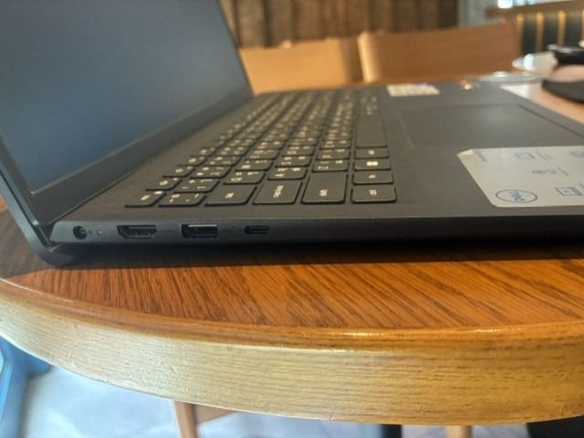 DELL Inspiron 15 รูปที่ 3