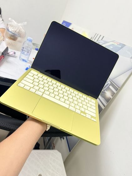 ขายด่วน MACBOOK NEO 256 g อายุเครื่อง 4 วัน รูปที่ 2