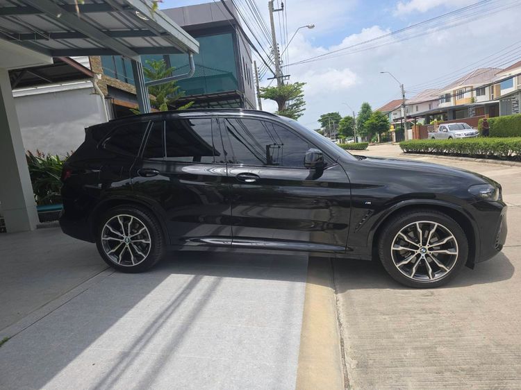 BMW X3 2021 2.0 xDrive20d M Sport Utility-car ดีเซล เกียร์อัตโนมัติ ดำ รูปที่ 2