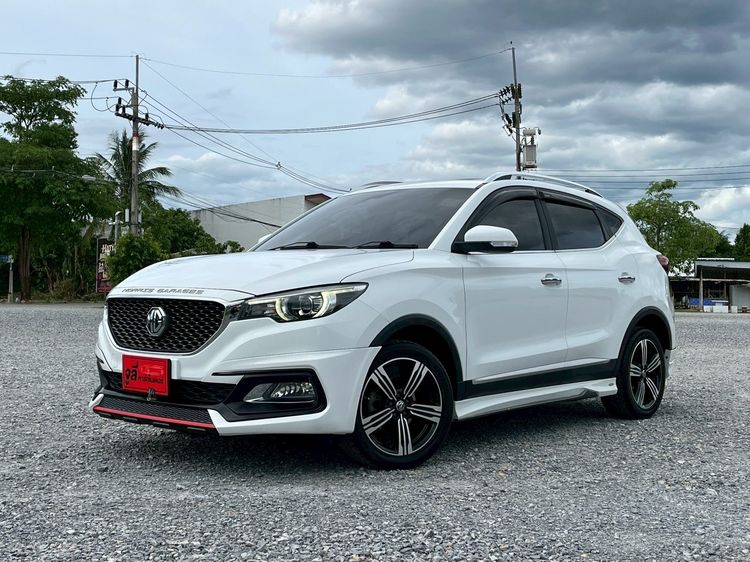รถ MG ZS 1.5X+ Sunroof สี ขาว
