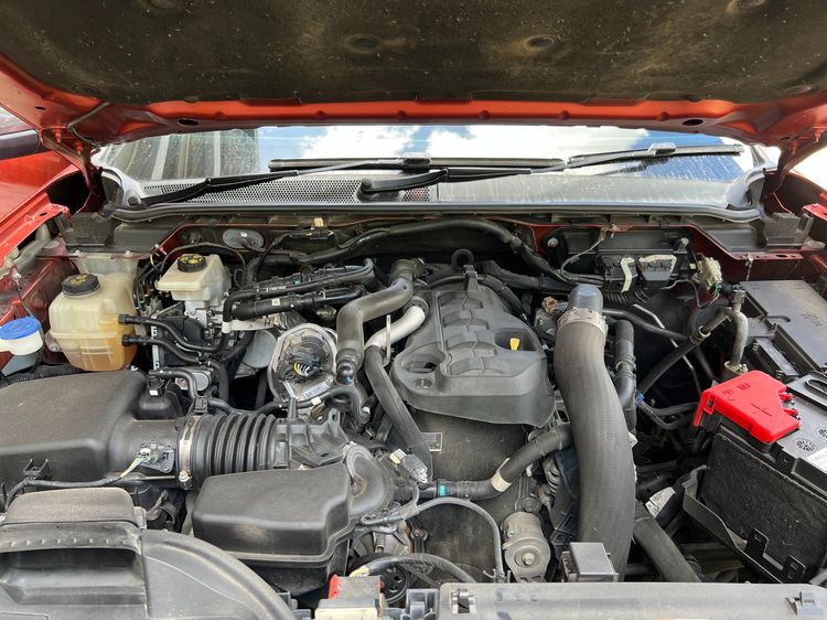 Ford Ranger 2024 2.0 Hi-Rider Wildtrak Pickup ดีเซล เกียร์อัตโนมัติ ส้ม รูปที่ 2