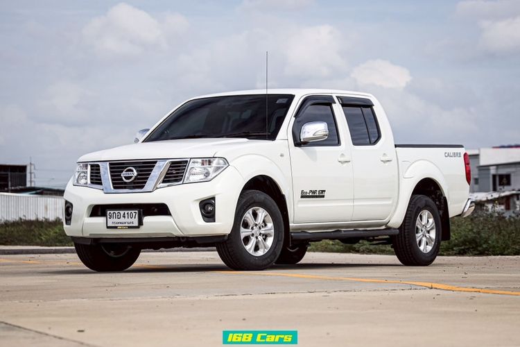 NISSAN NAVARA DOUBLE CAB 2.5 LE CALIBRE M/T