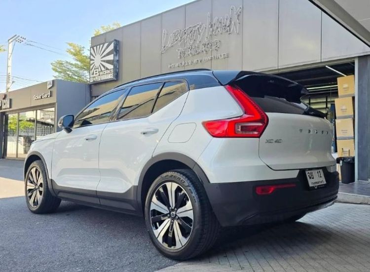 Volvo XC40 2022 Recharge Pure Electric Utility-car ไฟฟ้า ไม่ติดแก๊ส เกียร์อัตโนมัติ ขาว รูปที่ 4