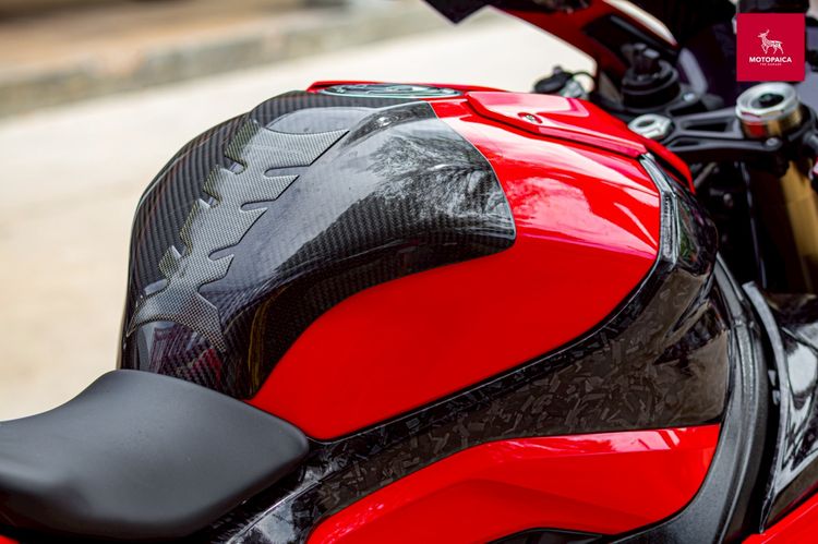 Bmw​ S1000RR​​ Full Carbon ปี2021 เจ้าของเดียว วิ่ง8,000กม. รูปที่ 15
