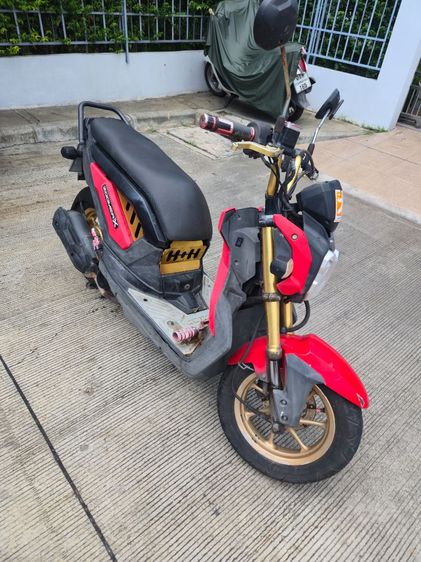 zoomer x รูปที่ 2