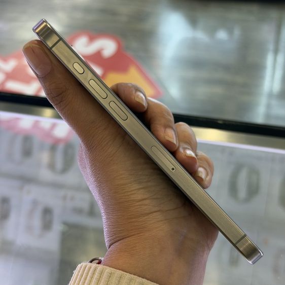 iPhone15 Pro Max 256GB สี Natural Titanium เครื่องศูนย์ ขายถูกๆค่ะ😊😊 รูปที่ 3