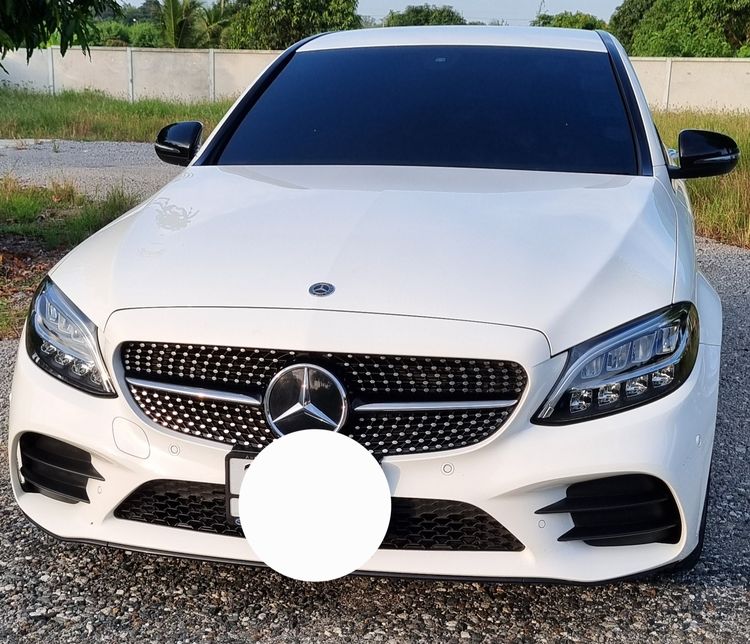 รถ Mercedes-Benz C-Class C300 สี ขาว