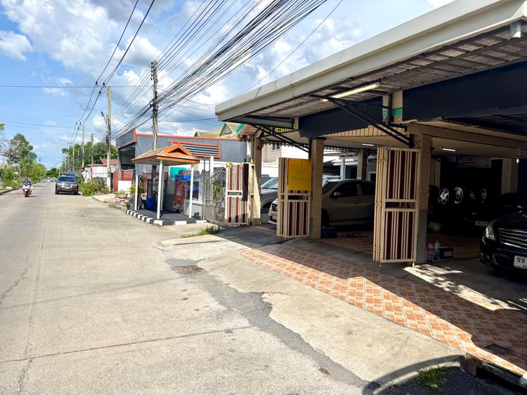 Pruksa มีบางส่วน บ้านทำเลดี จอดรถได้ 7 คัน ต่อเติมล้านกว่าบาท 46.3 ตร.ว.  รูปที่ 3