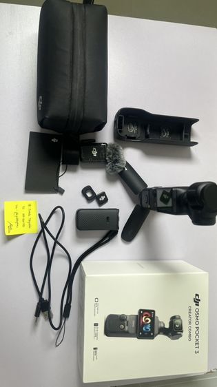 อื่นๆ 📸 ขาย DJI Osmo Pocket 3 Creator Combo💰 ราคา 9,990 บาท (ต่อรองได้เล็กน้อยสำหรับคนพร้อมโอน)สภาพดี ใช้งานน้อย เก็บรักษาอย่างดีใช้งานได้ปกติ 100% ไม่มีปัญหาขายเพราะ