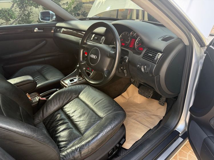 Audi Audi A6  2004 2.4 Utility-car เบนซิน ไม่ติดแก๊ส เกียร์อัตโนมัติ บรอนซ์เงิน รูปที่ 4