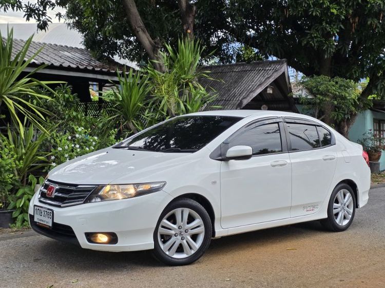 รถ Honda City 1.5 V i-VTEC สี ขาว