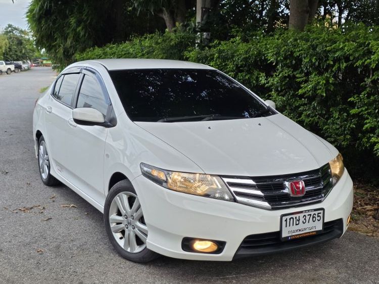 Honda City 2013 1.5 V i-VTEC Sedan เบนซิน LPG เกียร์อัตโนมัติ ขาว รูปที่ 4