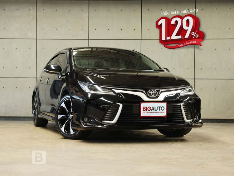 รถ Toyota Altis 1.8 GR Sport CVT สี ดำ