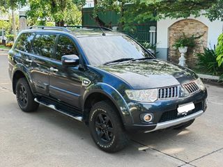 MITSUBISHI Pajero Sport 3.2 GLS 4WD AUTO VG 178 แรงม้า ดีเซล ปี 2010 ABS AIRBAG ยางปี 25 ดอกเต็ม สีดำ ไม่มีชนน็อตไม่มีขยับบ้อดี้หน้าหลังเดิม