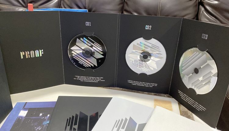 ของสะสมวง BTS ลิขสิทธิ์แท้ รูปที่ 4