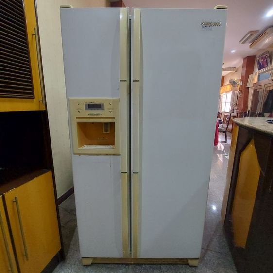 Samsung ตู้เย็น 2 ประตู ตู้เย็นขนาดใหญ่ สีขาว 2บาน (side by side)รุ่นSR-S20DTC