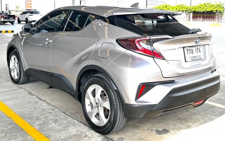 Toyota C-HR 2018 1.8 Hybrid Hi Van ไฮบริด ไม่ติดแก๊ส เกียร์อัตโนมัติ เทา รูปที่ 4